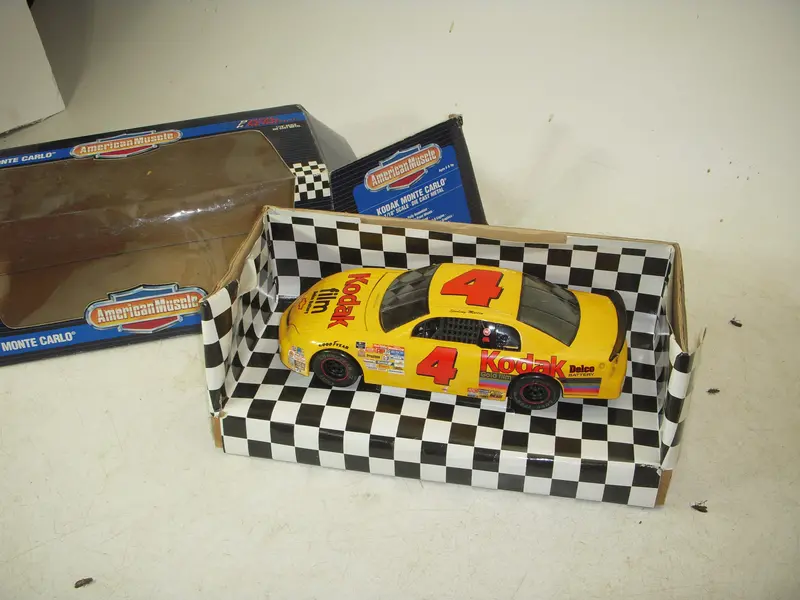 1970 Kodak Monte Carlo Diecast Model – 1:18 Scale American Muscle Collector Piece 1